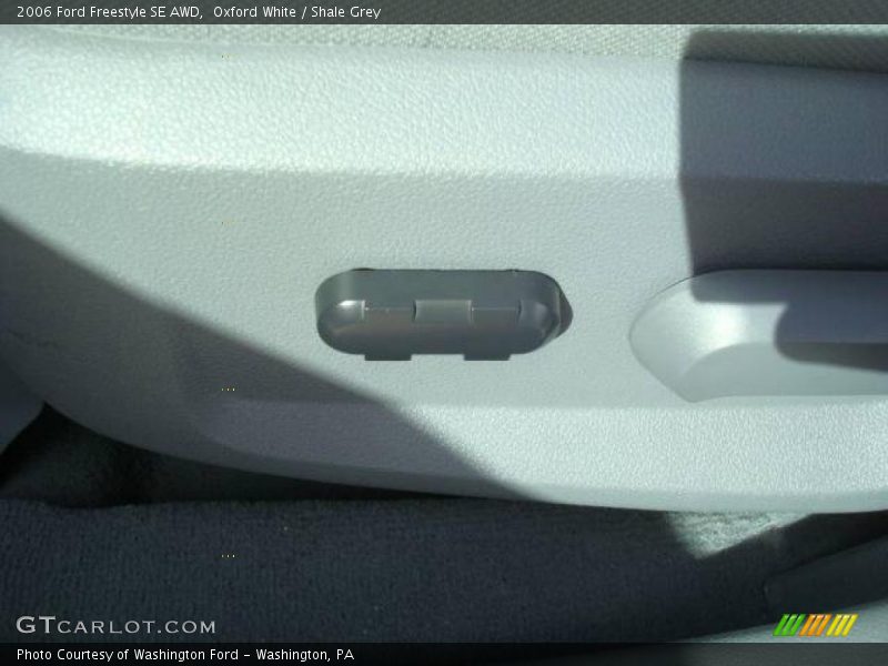 Oxford White / Shale Grey 2006 Ford Freestyle SE AWD