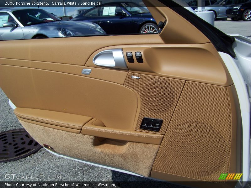 Door Panel of 2006 Boxster S