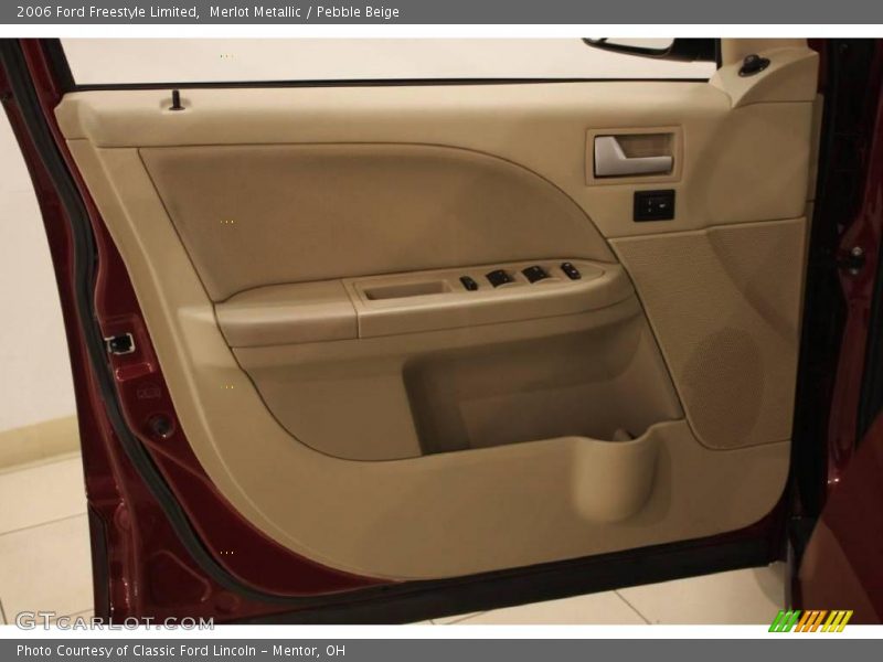 Merlot Metallic / Pebble Beige 2006 Ford Freestyle Limited