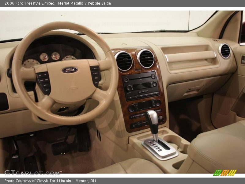 Merlot Metallic / Pebble Beige 2006 Ford Freestyle Limited