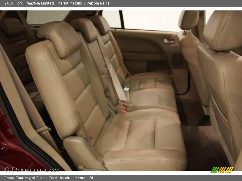 Merlot Metallic / Pebble Beige 2006 Ford Freestyle Limited