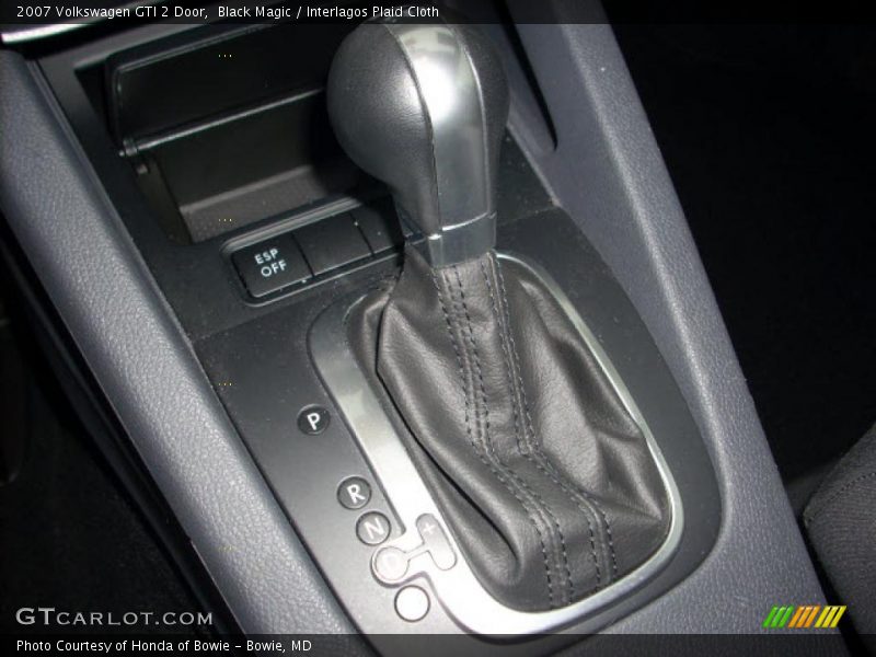 Black Magic / Interlagos Plaid Cloth 2007 Volkswagen GTI 2 Door