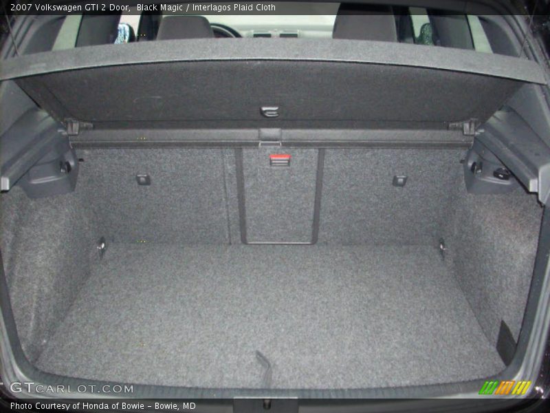 Black Magic / Interlagos Plaid Cloth 2007 Volkswagen GTI 2 Door