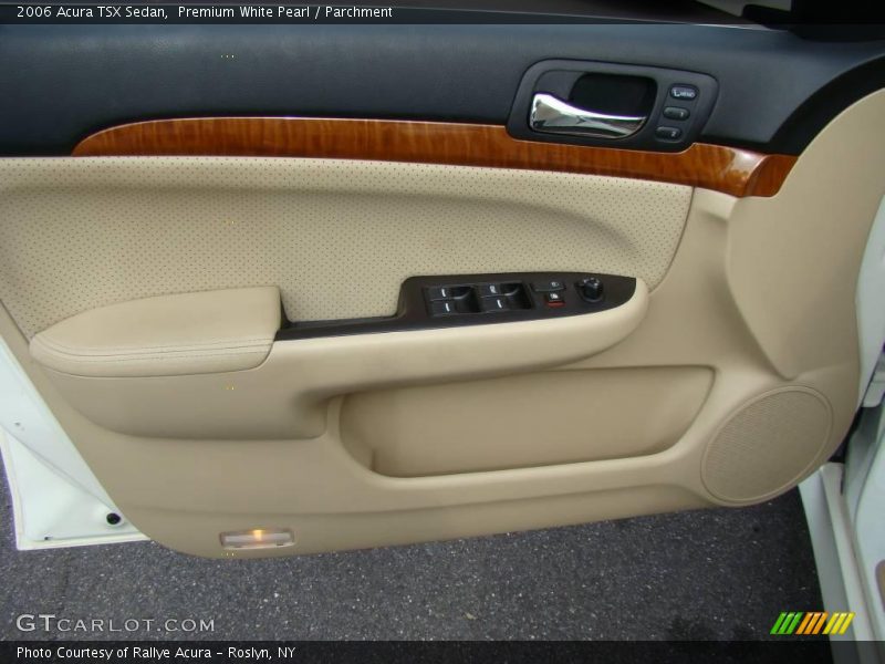Premium White Pearl / Parchment 2006 Acura TSX Sedan
