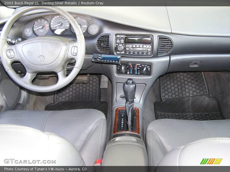Sterling Silver Metallic / Medium Gray 2003 Buick Regal LS