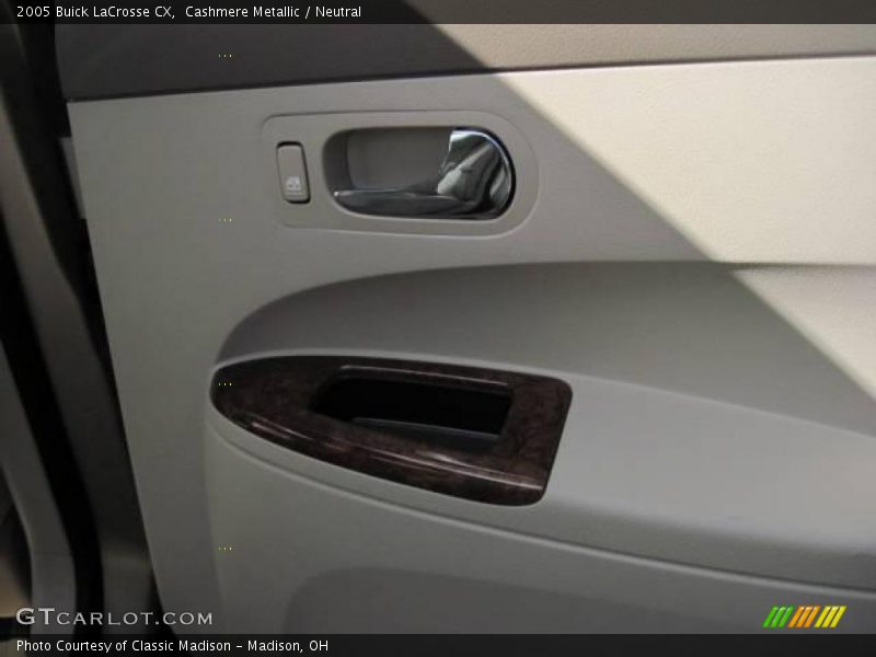 Cashmere Metallic / Neutral 2005 Buick LaCrosse CX