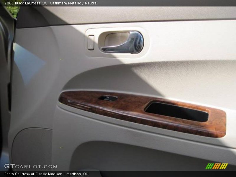Cashmere Metallic / Neutral 2005 Buick LaCrosse CX