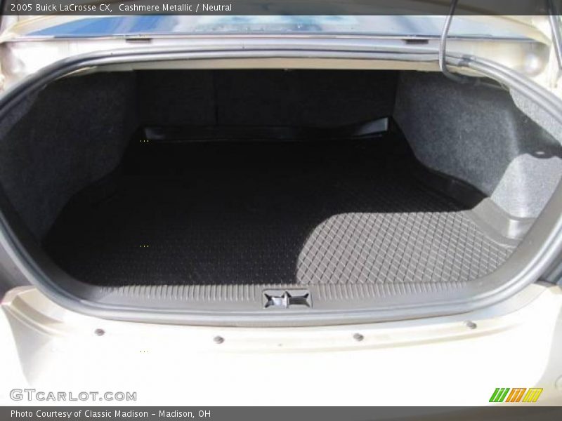 Cashmere Metallic / Neutral 2005 Buick LaCrosse CX