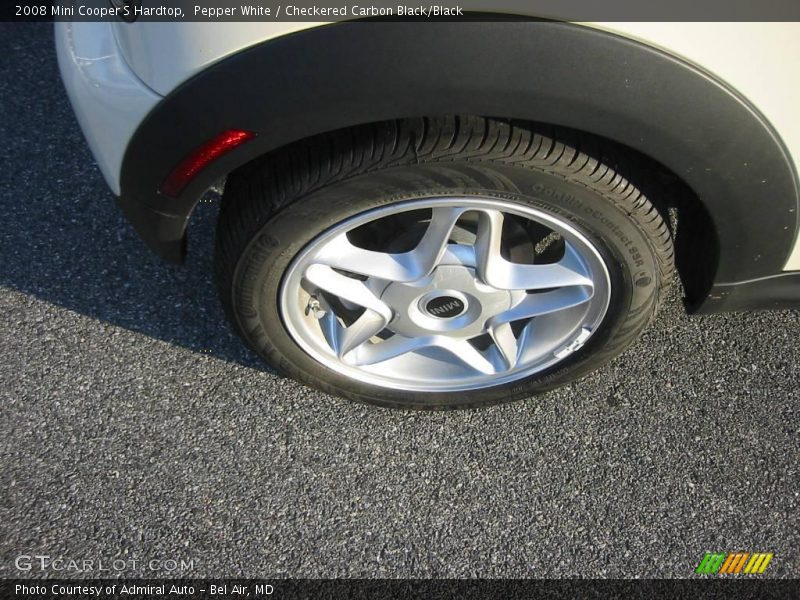 Pepper White / Checkered Carbon Black/Black 2008 Mini Cooper S Hardtop