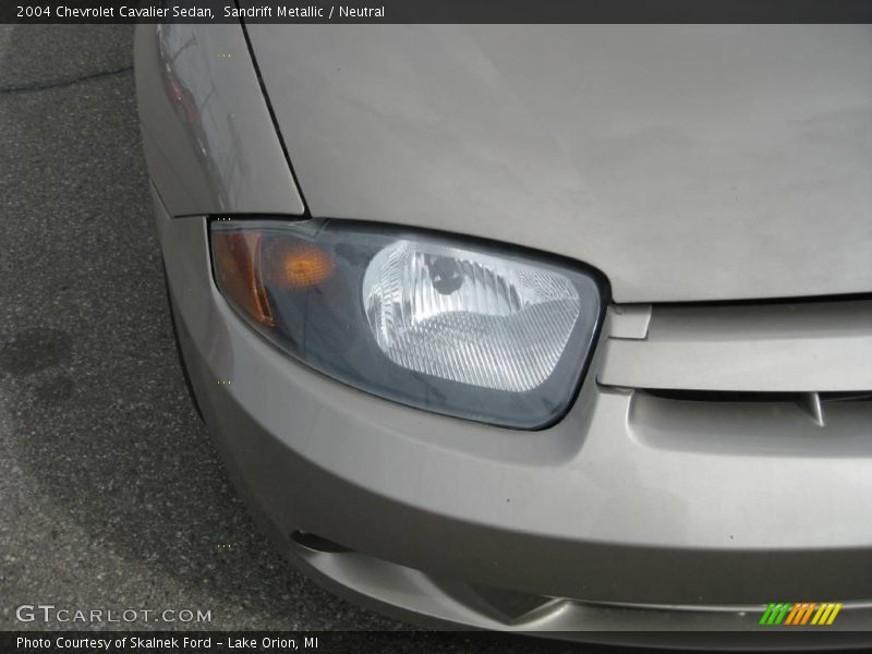 Sandrift Metallic / Neutral 2004 Chevrolet Cavalier Sedan