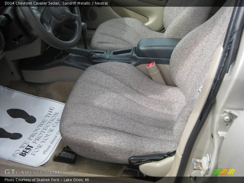 Sandrift Metallic / Neutral 2004 Chevrolet Cavalier Sedan