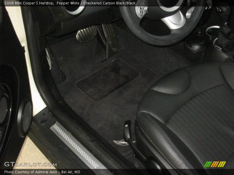 Pepper White / Checkered Carbon Black/Black 2008 Mini Cooper S Hardtop