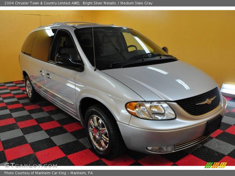 Bright Silver Metallic / Medium Slate Gray 2004 Chrysler Town & Country Limited AWD