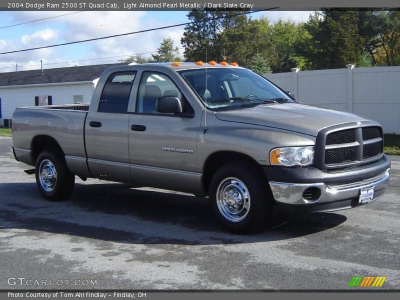 Light Almond Pearl Metallic / Dark Slate Gray 2004 Dodge Ram 2500 ST Quad Cab