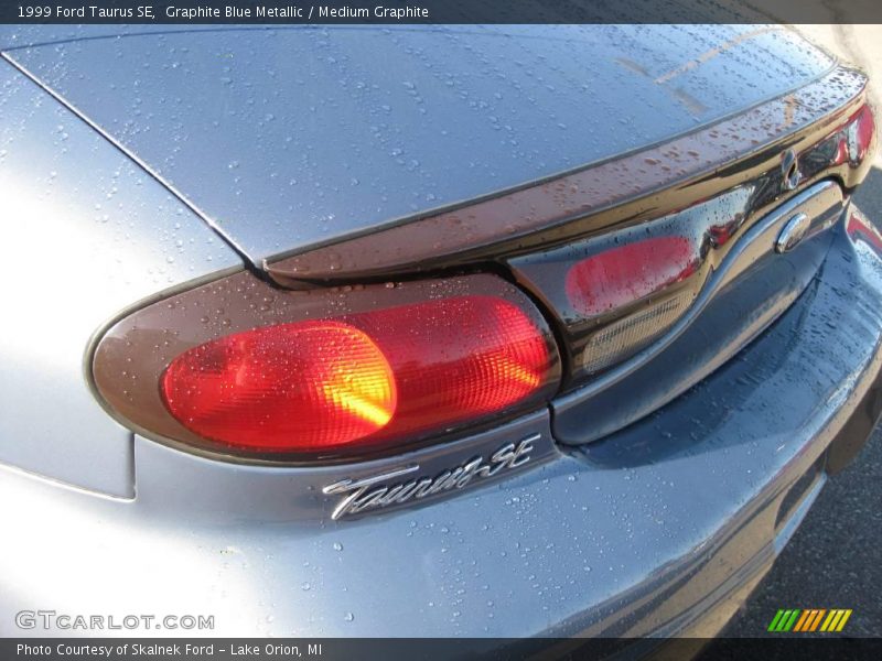 Graphite Blue Metallic / Medium Graphite 1999 Ford Taurus SE