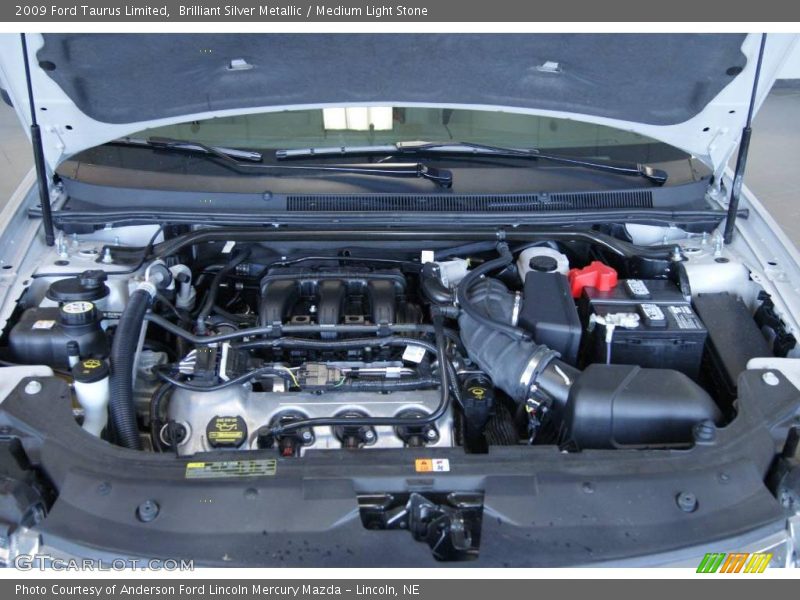 Brilliant Silver Metallic / Medium Light Stone 2009 Ford Taurus Limited