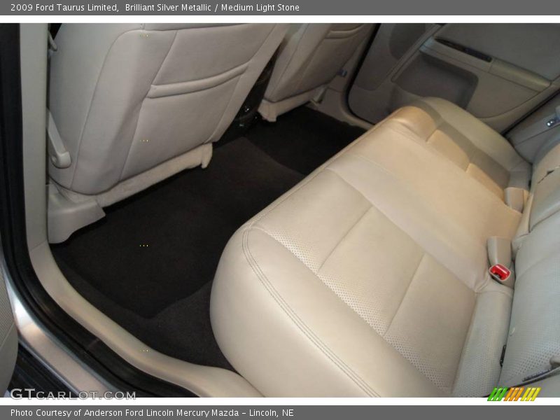 Brilliant Silver Metallic / Medium Light Stone 2009 Ford Taurus Limited