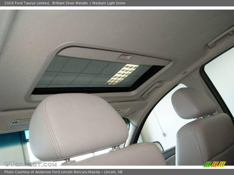 Brilliant Silver Metallic / Medium Light Stone 2009 Ford Taurus Limited