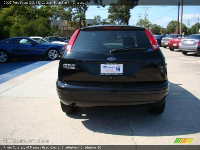 Pitch Black / Charcoal 2007 Ford Focus ZX3 SES Coupe
