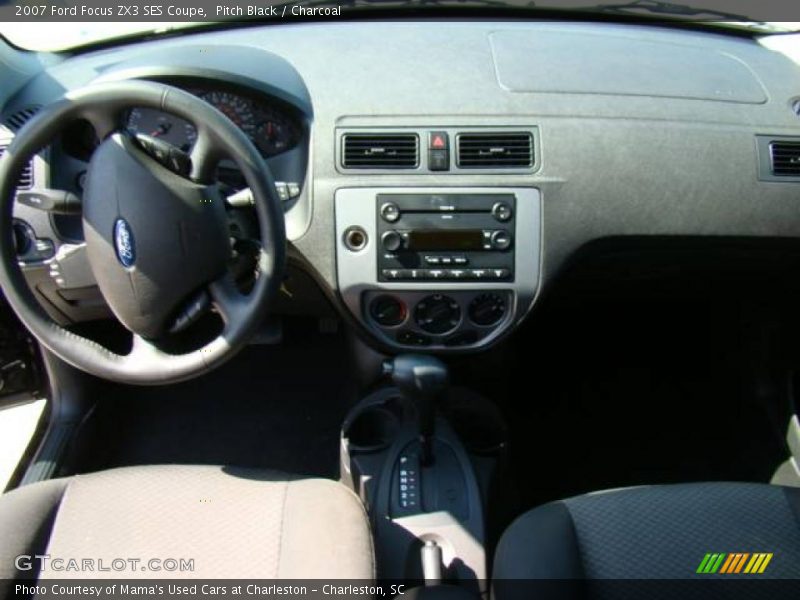 Pitch Black / Charcoal 2007 Ford Focus ZX3 SES Coupe