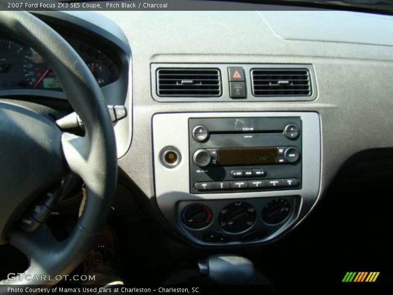 Pitch Black / Charcoal 2007 Ford Focus ZX3 SES Coupe