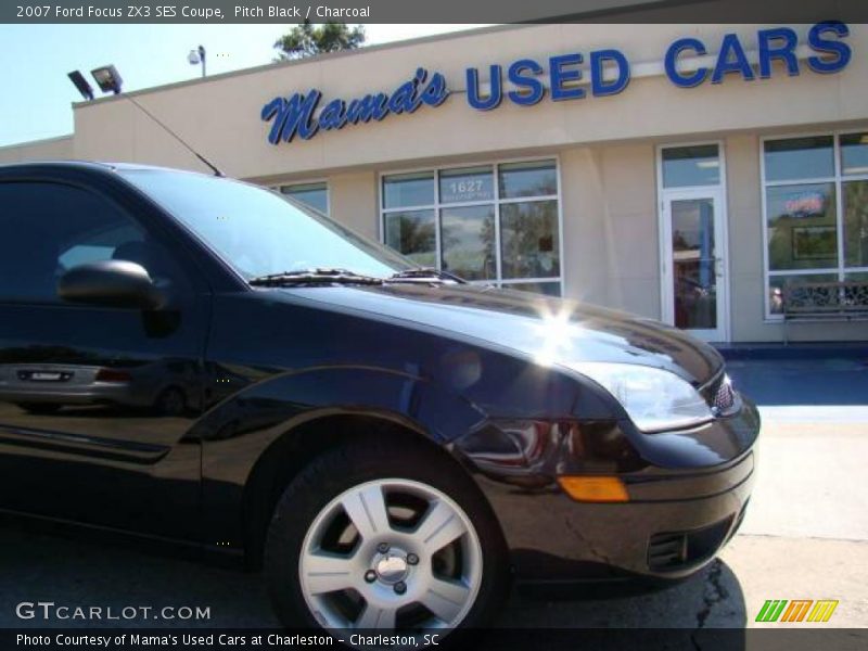 Pitch Black / Charcoal 2007 Ford Focus ZX3 SES Coupe