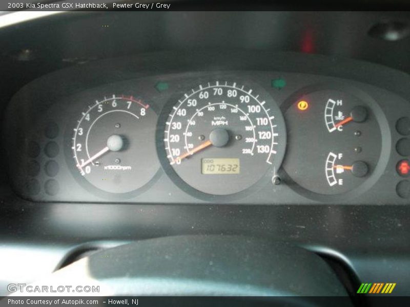 Pewter Grey / Grey 2003 Kia Spectra GSX Hatchback