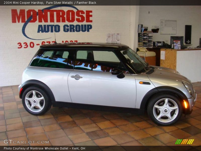 Pure Silver Metallic / Panther Black 2004 Mini Cooper Hardtop