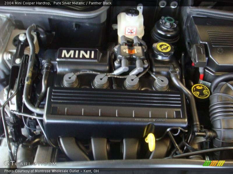 Pure Silver Metallic / Panther Black 2004 Mini Cooper Hardtop
