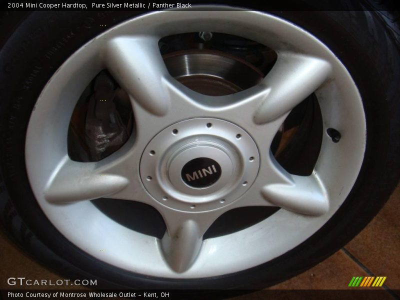 Pure Silver Metallic / Panther Black 2004 Mini Cooper Hardtop