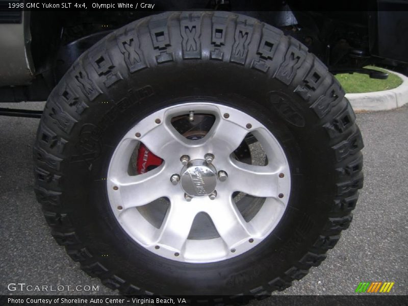 Olympic White / Gray 1998 GMC Yukon SLT 4x4