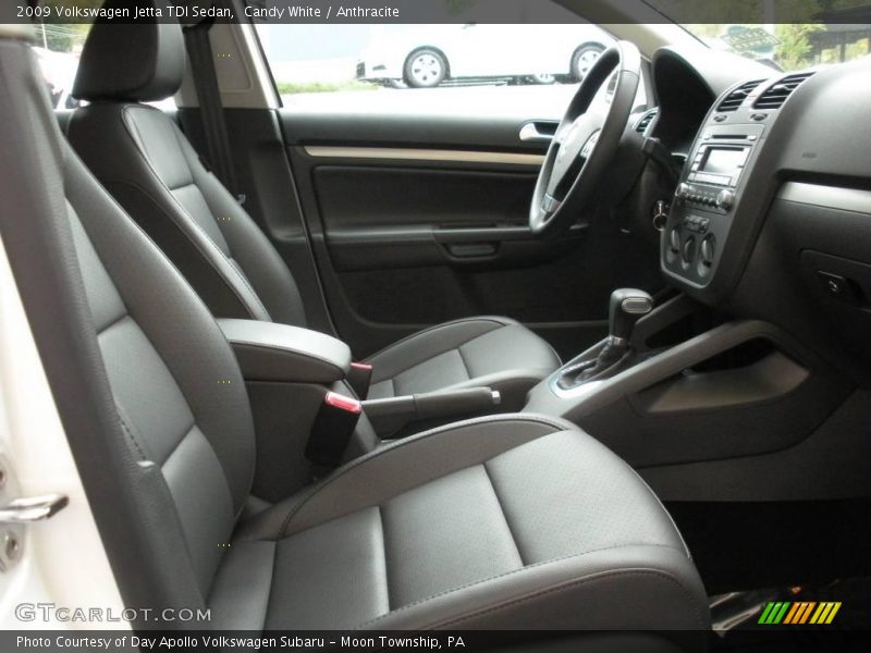 Candy White / Anthracite 2009 Volkswagen Jetta TDI Sedan