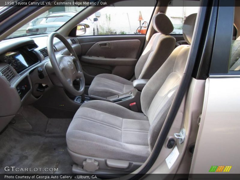 Cashmere Beige Metallic / Oak 1998 Toyota Camry LE V6
