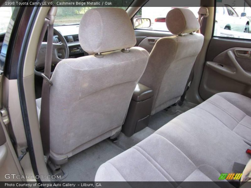 Cashmere Beige Metallic / Oak 1998 Toyota Camry LE V6