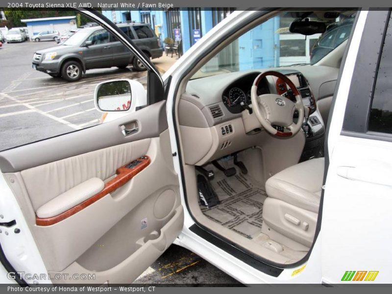 Natural White / Fawn Beige 2004 Toyota Sienna XLE AWD