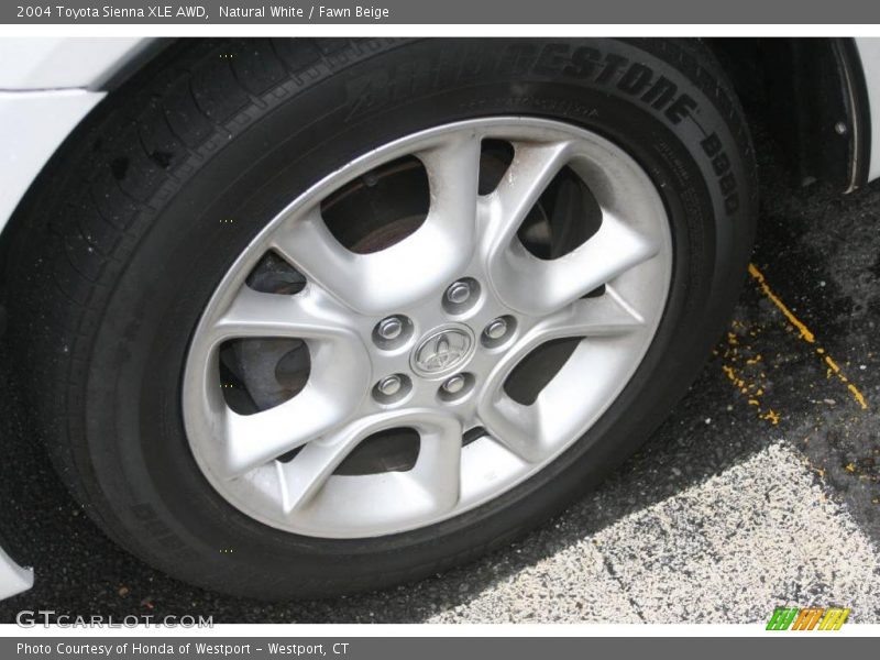 Natural White / Fawn Beige 2004 Toyota Sienna XLE AWD