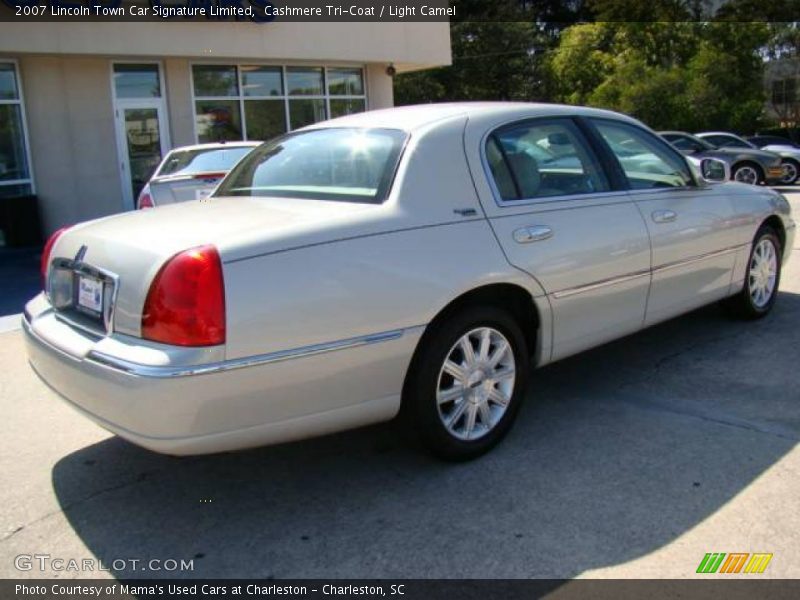 Cashmere Tri-Coat / Light Camel 2007 Lincoln Town Car Signature Limited