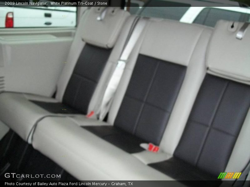 White Platinum Tri-Coat / Stone 2009 Lincoln Navigator