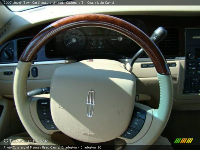 Cashmere Tri-Coat / Light Camel 2007 Lincoln Town Car Signature Limited