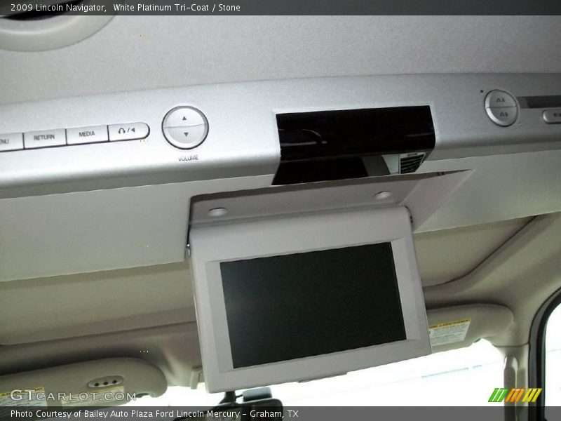 White Platinum Tri-Coat / Stone 2009 Lincoln Navigator