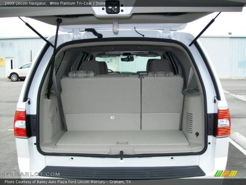 White Platinum Tri-Coat / Stone 2009 Lincoln Navigator