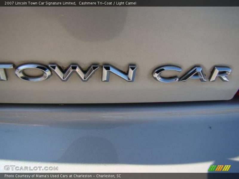 Cashmere Tri-Coat / Light Camel 2007 Lincoln Town Car Signature Limited