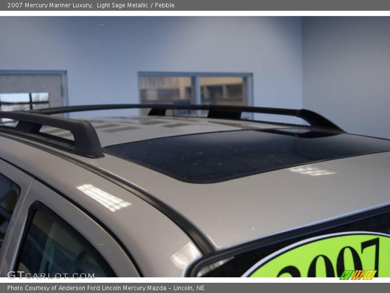 Light Sage Metallic / Pebble 2007 Mercury Mariner Luxury