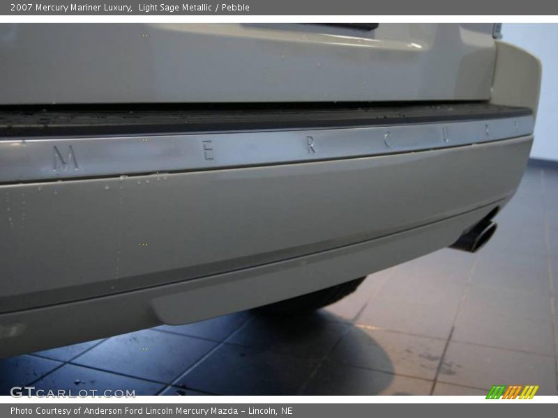 Light Sage Metallic / Pebble 2007 Mercury Mariner Luxury