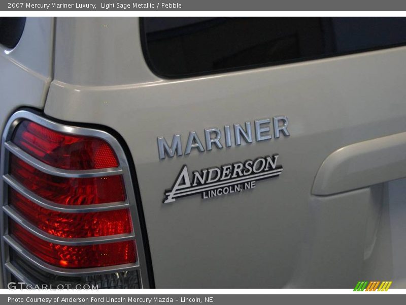 Light Sage Metallic / Pebble 2007 Mercury Mariner Luxury
