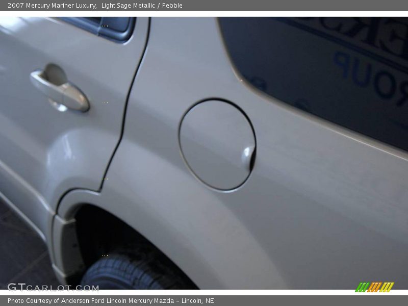 Light Sage Metallic / Pebble 2007 Mercury Mariner Luxury