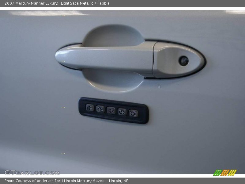 Light Sage Metallic / Pebble 2007 Mercury Mariner Luxury