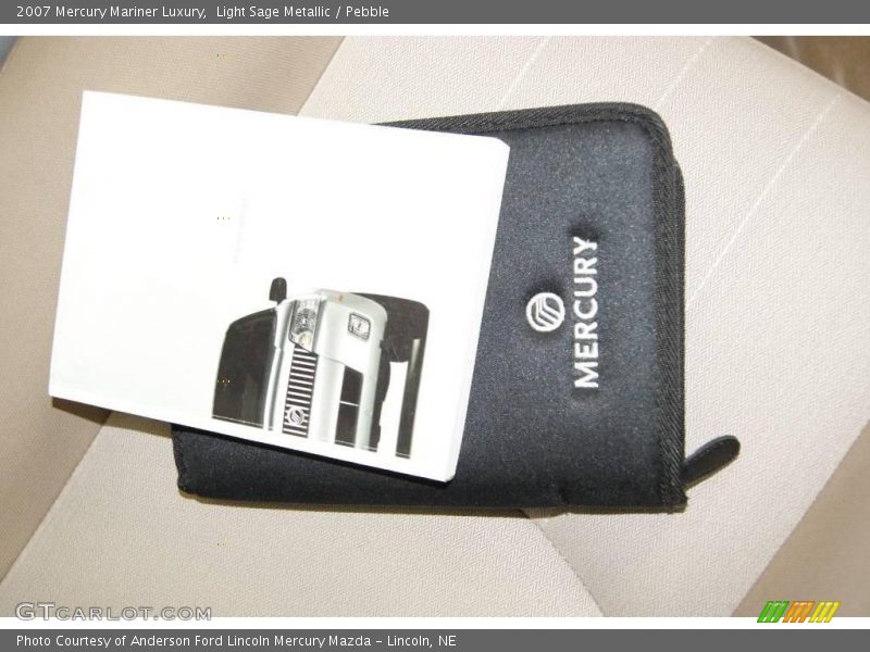 Light Sage Metallic / Pebble 2007 Mercury Mariner Luxury
