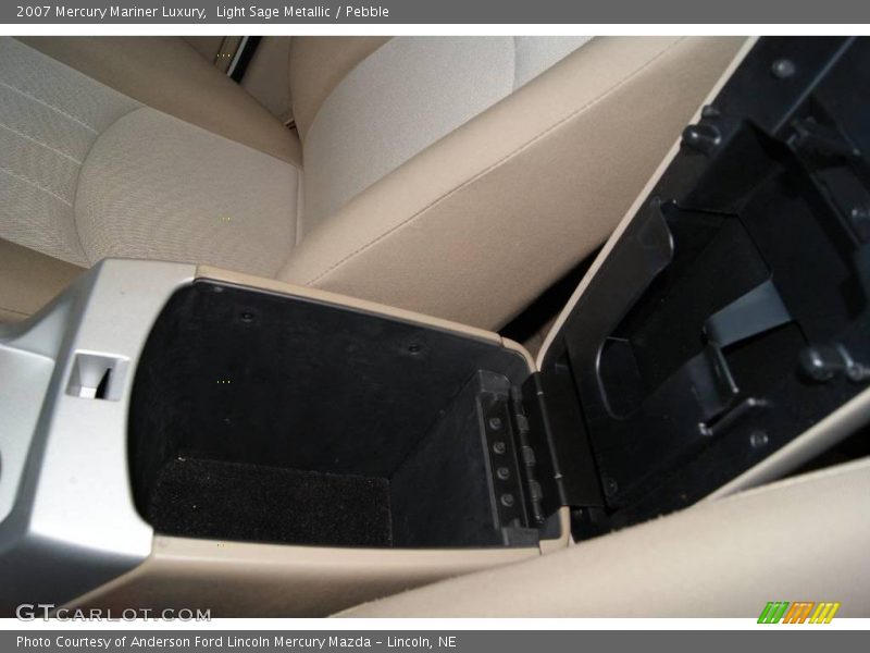 Light Sage Metallic / Pebble 2007 Mercury Mariner Luxury