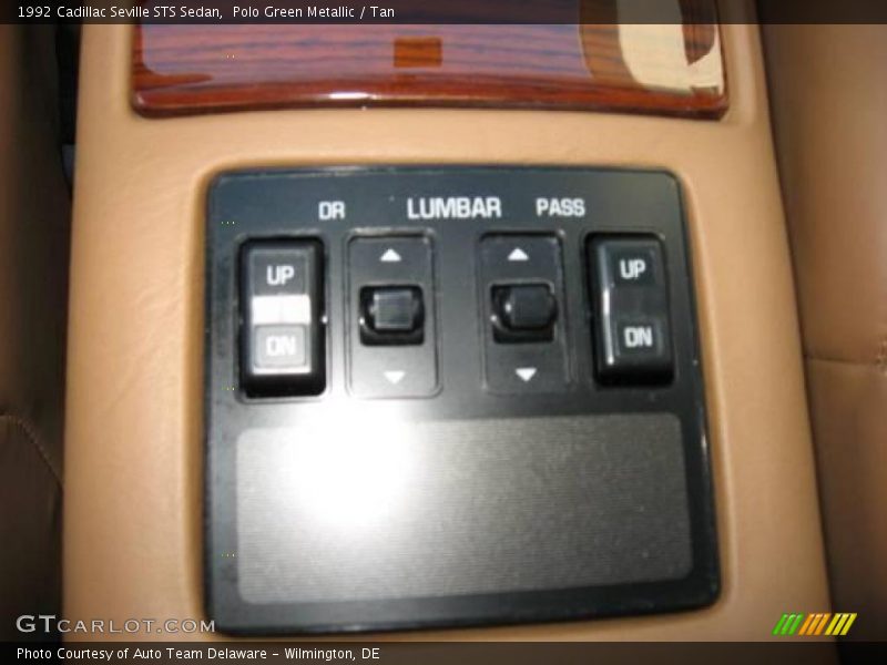 Polo Green Metallic / Tan 1992 Cadillac Seville STS Sedan